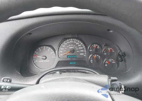 2005 Chevrolet Trailblazer Ls z USA, uszkodzony, nr VIN 1GNDT13S252167488